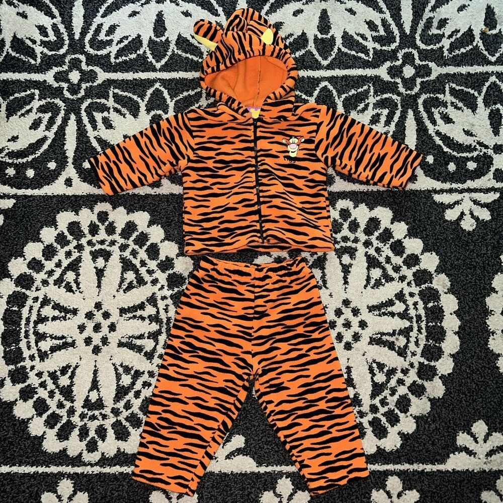 Disney Baby Winnie the Pooh Tigger Halloween Costume set 9 Months